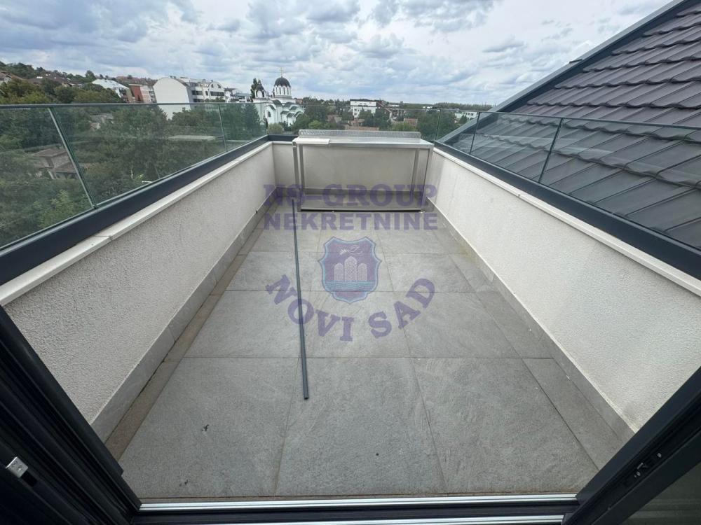 Slika 0 - Četvorosoban stan na prodaju, 103m2, 309.000€