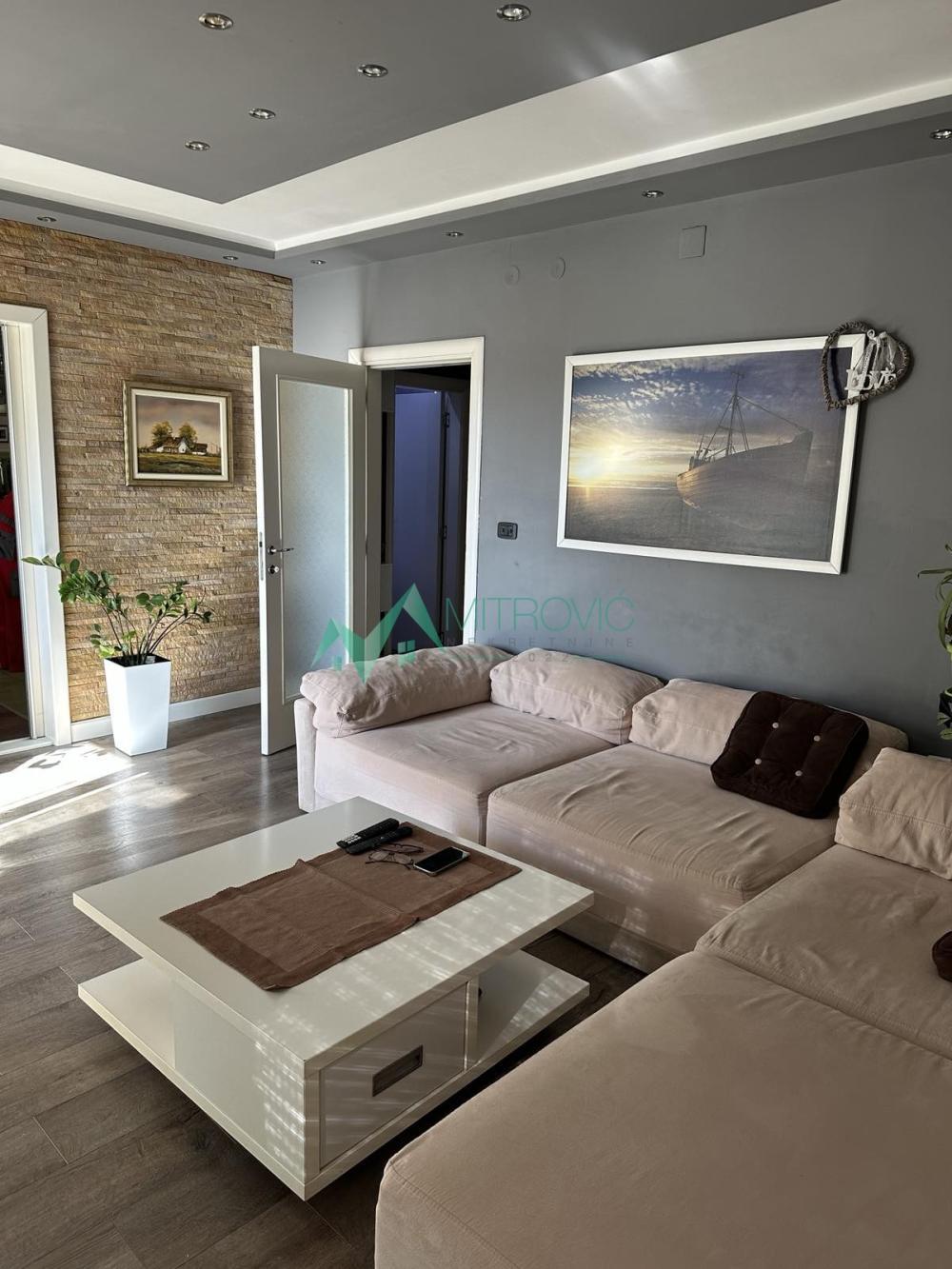 Glavna slika -Troiposoban stan na prodaju, 81m2, 195.700€