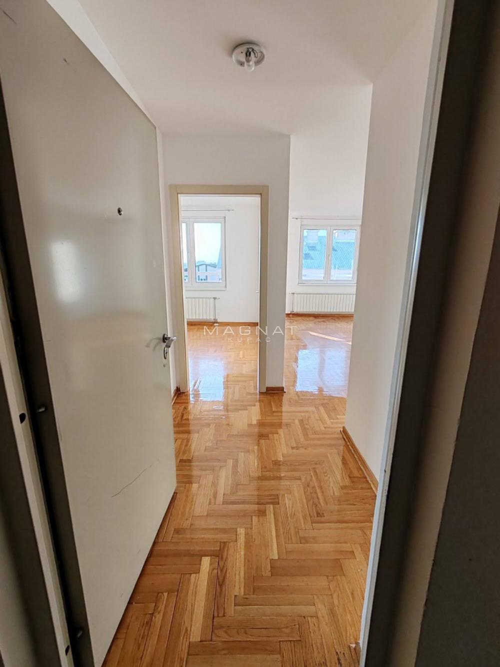 Slika 1 - Četvorosoban stan na prodaju, 92m2, 155.000€