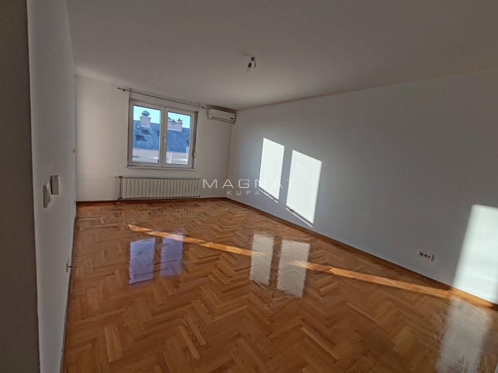 Slika 8 - Četvorosoban stan na prodaju, 92m2, 155.000€
