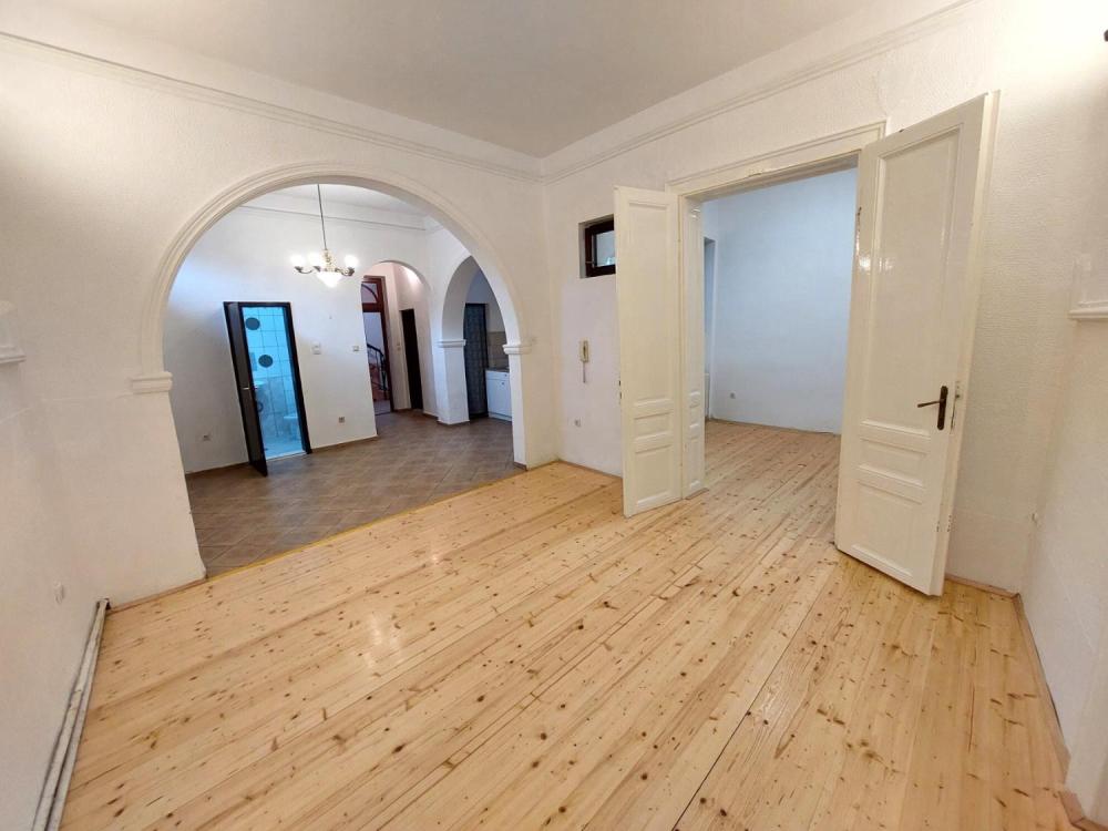 Slika 9 -  Kuća za izdavanje, 2.600€