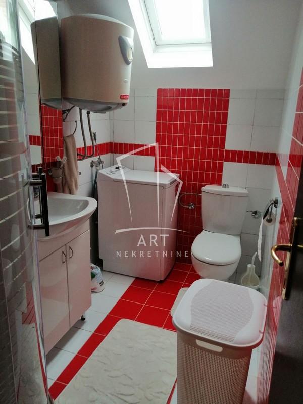 Slika 8 - Barska, Dvosoban stan za izdavanje, 81m2, 650€