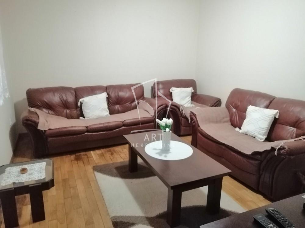 Glavna slika -Barska, Dvosoban stan za izdavanje, 81m2, 650€