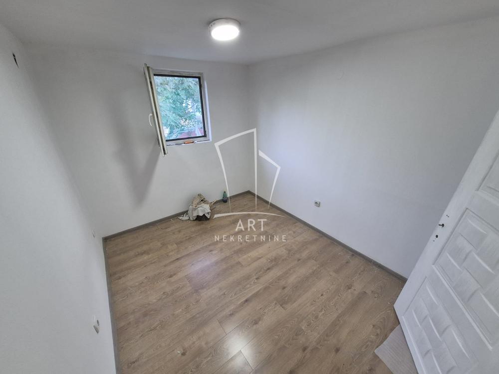 Slika 3 - Partizanski blok 2, Trosoban stan za izdavanje, 60m2, 400€