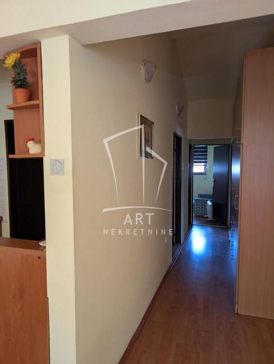 Slika 11 - Aleksandra Bugarskog, Trosoban stan za izdavanje, 63m2, 400€