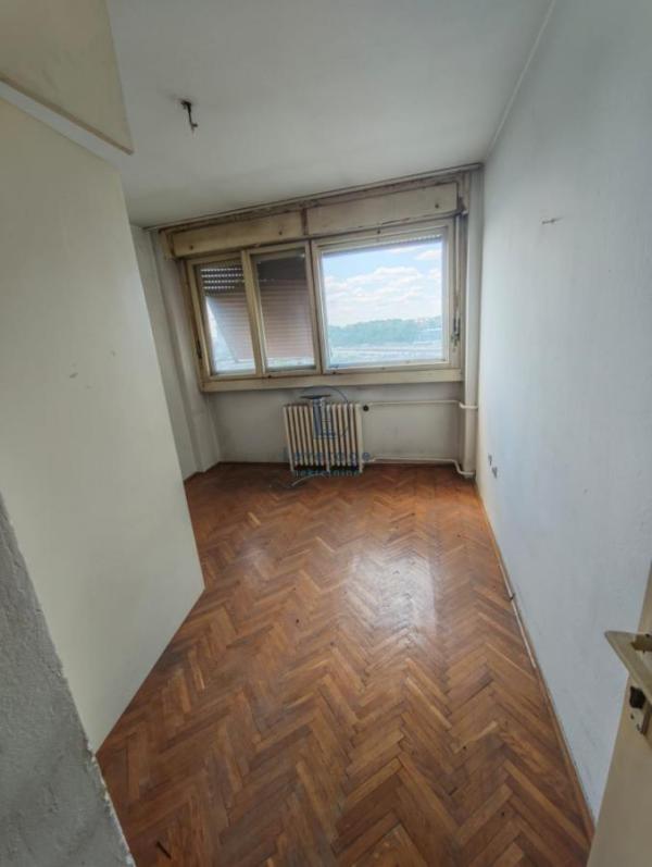 Slika 8 - Bulevar Arsenija Čarnojevića, Četvorosoban stan na prodaju, 105m2, 245.000€