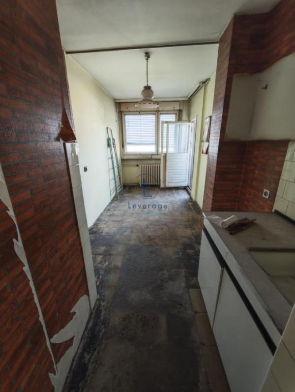 Slika 3 - Bulevar Arsenija Čarnojevića, Četvorosoban stan na prodaju, 105m2, 245.000€