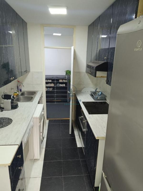 Slika 8 - Bulevar Zorana Đinđića, Trosoban stan na prodaju, 86m2, 279.900€