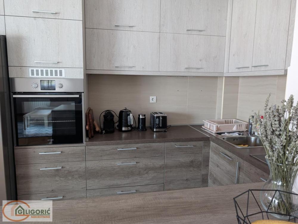 Slika 2 - Bratstva i jedinstva, Trosoban stan za izdavanje, 75m2, 800€