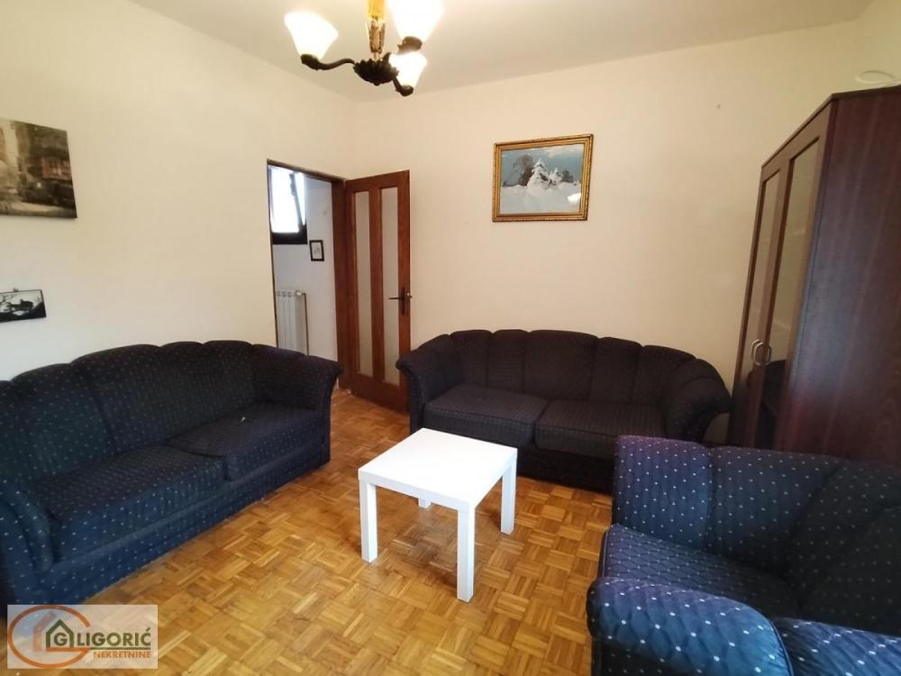 Slika 1 - Milke Grgurove, Četvorosoban stan za izdavanje, 74m2, 500€