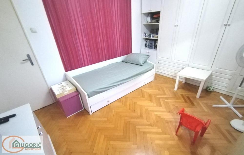 Slika 2 - Uralska, Dvosoban stan na prodaju, 54m2, 149.500€