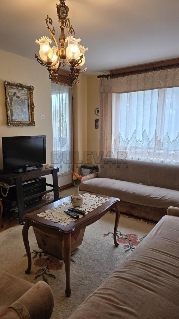 Slika 3 - Oblačića Rada, Dvoiposoban stan za izdavanje, 70m2, 380€