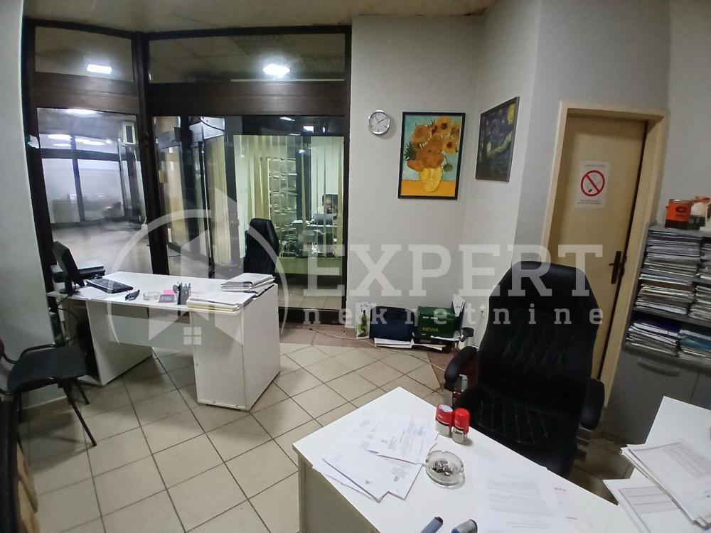 Glavna slika -Cara Dušana,  Lokal na prodaju, 16m2, 20.000€