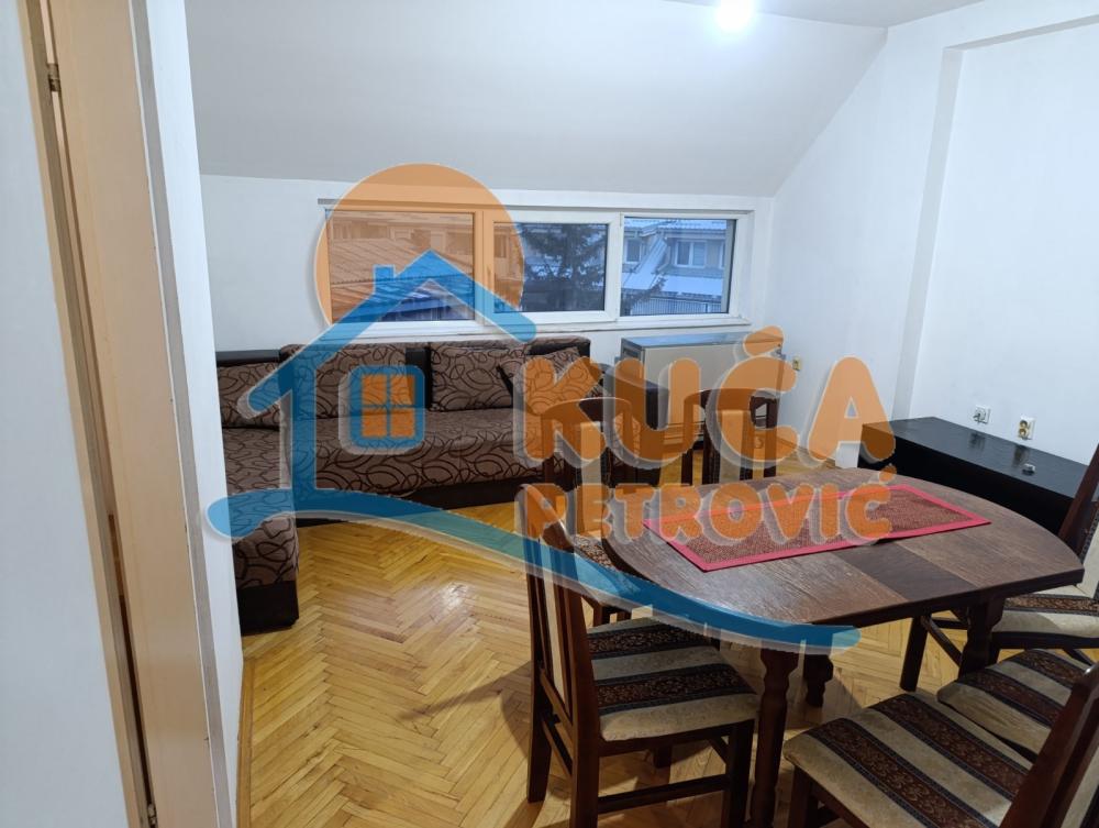 Slika 1 - Stanoja Bunuševca, Dvoiposoban stan za izdavanje, 59m2, 250€