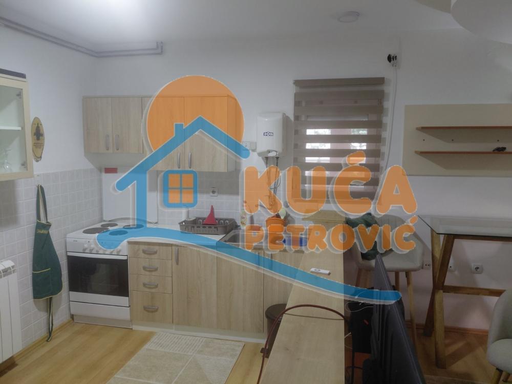 Slika 3 - Momčila Mitića, Jednosoban stan za izdavanje, 40m2, 300€