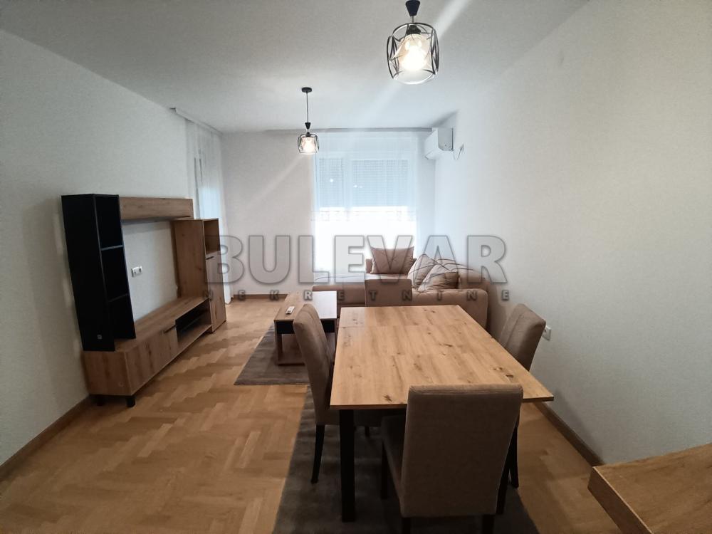 Slika 2 - Belotinačka, Jednoiposoban stan za izdavanje, 43m2, 350€