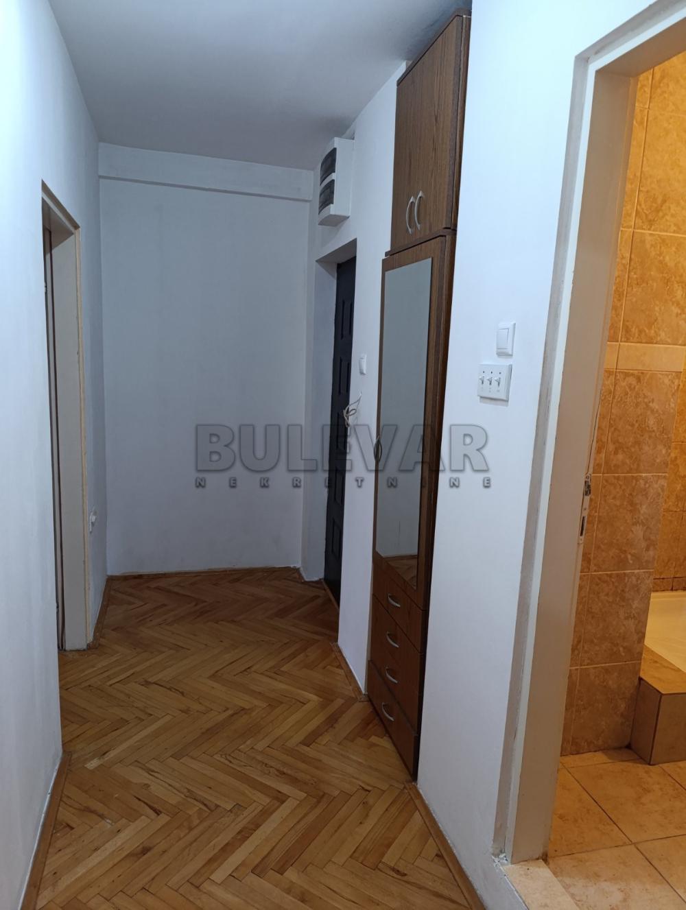 Slika 10 - Stanoja Bunuševca, Dvoiposoban stan za izdavanje, 59m2, 250€