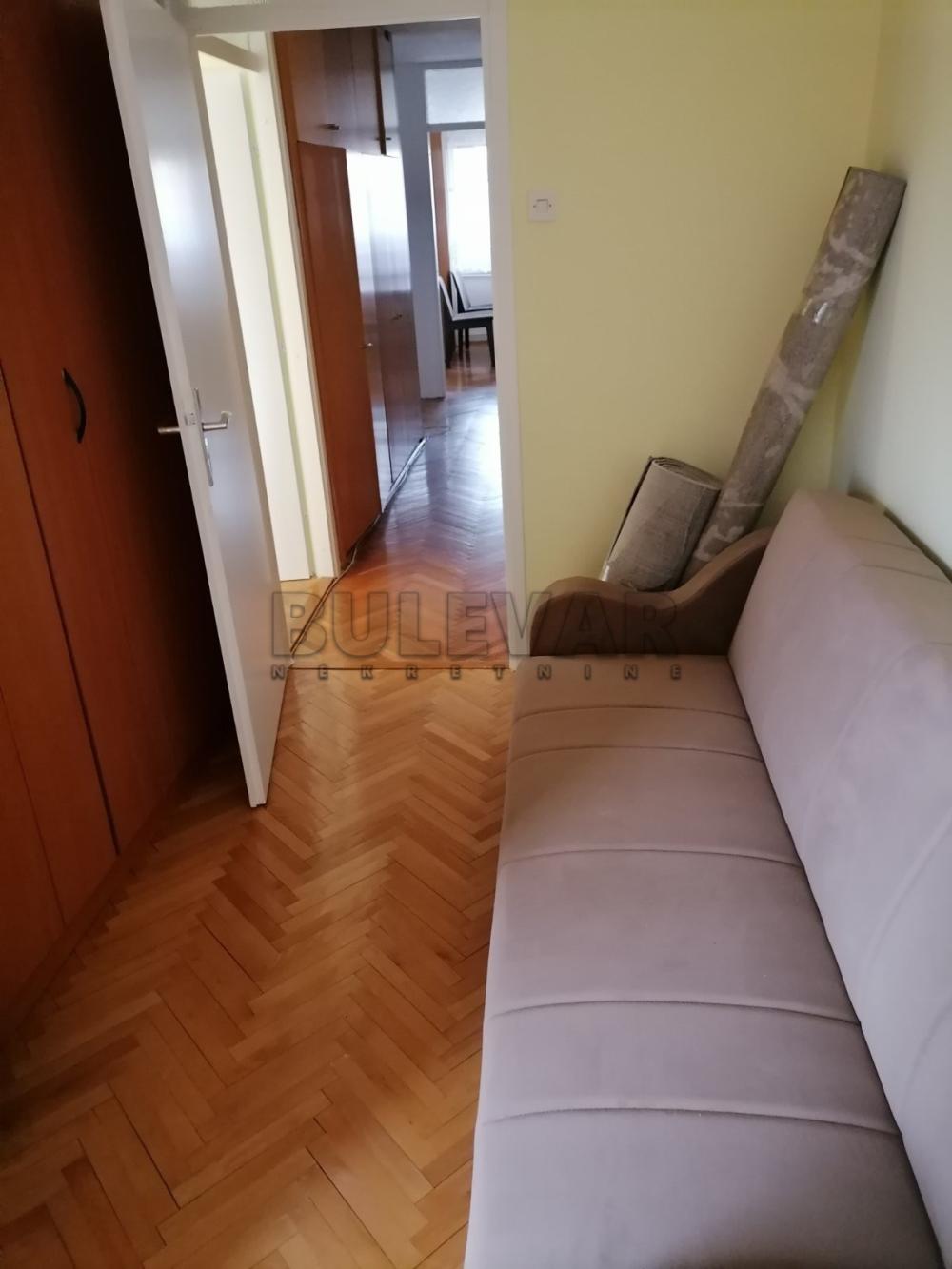 Slika 11 - Bulevar Nemanjića, Trosoban stan za izdavanje, 80m2, 400€