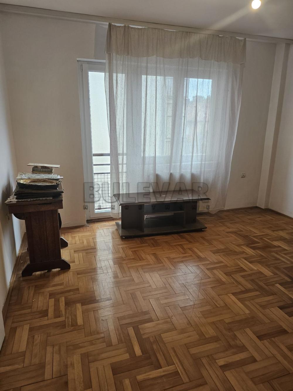 Slika 5 - Kneza Mihaila Obrenovića, Dvosoban stan na prodaju, 60m2, 100.000€