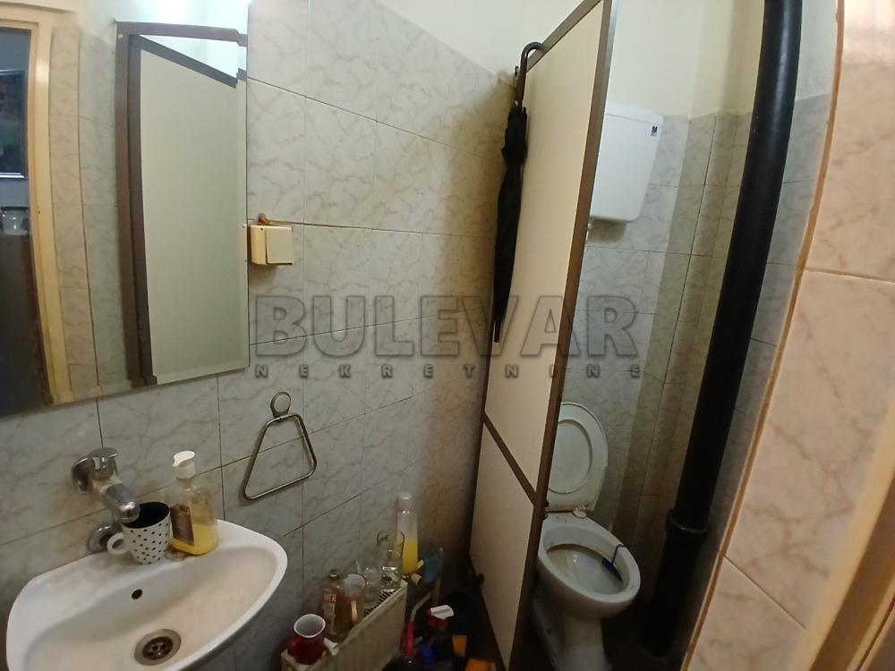 Slika 3 - Cara Dušana,  Lokal na prodaju, 16m2, 20.000€