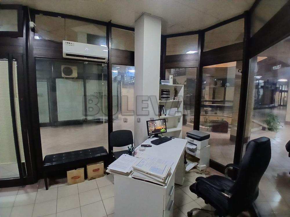 Slika 1 - Cara Dušana,  Lokal na prodaju, 16m2, 20.000€