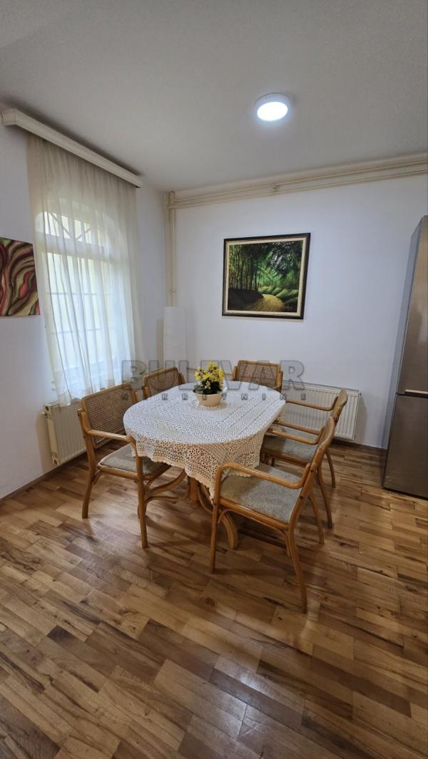 Slika 3 - Karadžićeva,  Kuća za izdavanje, 70m2, 390€