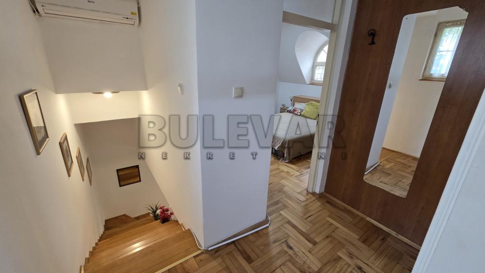 Slika 11 - Karadžićeva,  Kuća za izdavanje, 70m2, 390€