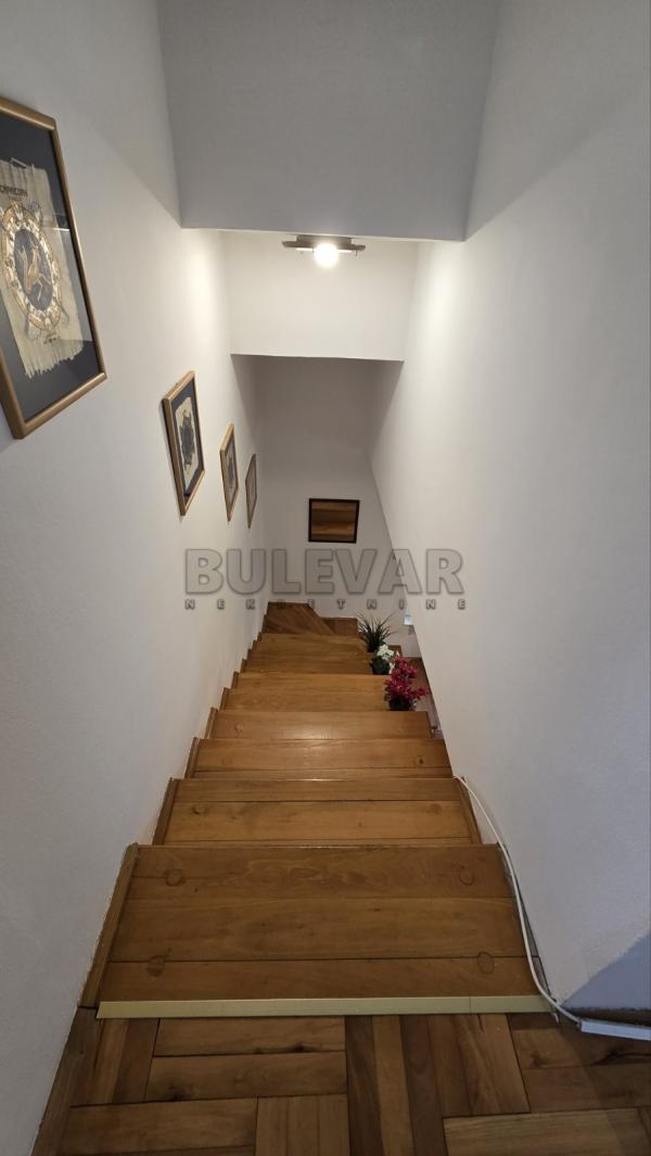 Slika 5 - Karadžićeva,  Kuća za izdavanje, 70m2, 390€