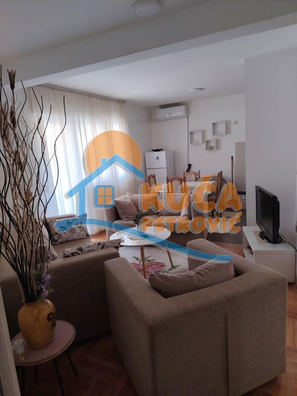 Slika 2 - 21. maja, Dvoiposoban stan za izdavanje, 55m2, 450€