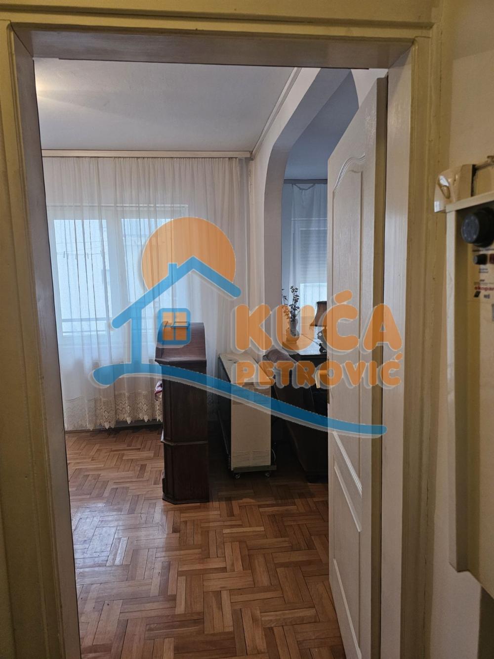 Slika 10 - Kneza Mihaila Obrenovića, Dvosoban stan na prodaju, 60m2, 100.000€