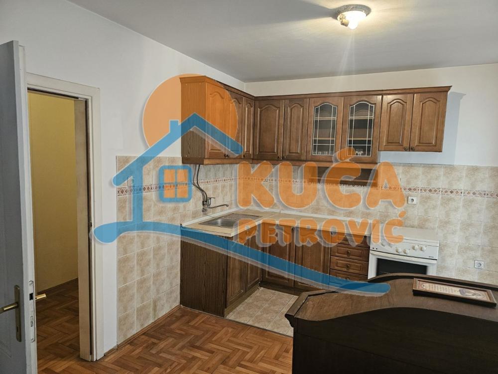 Slika 2 - Kneza Mihaila Obrenovića, Dvosoban stan na prodaju, 60m2, 100.000€