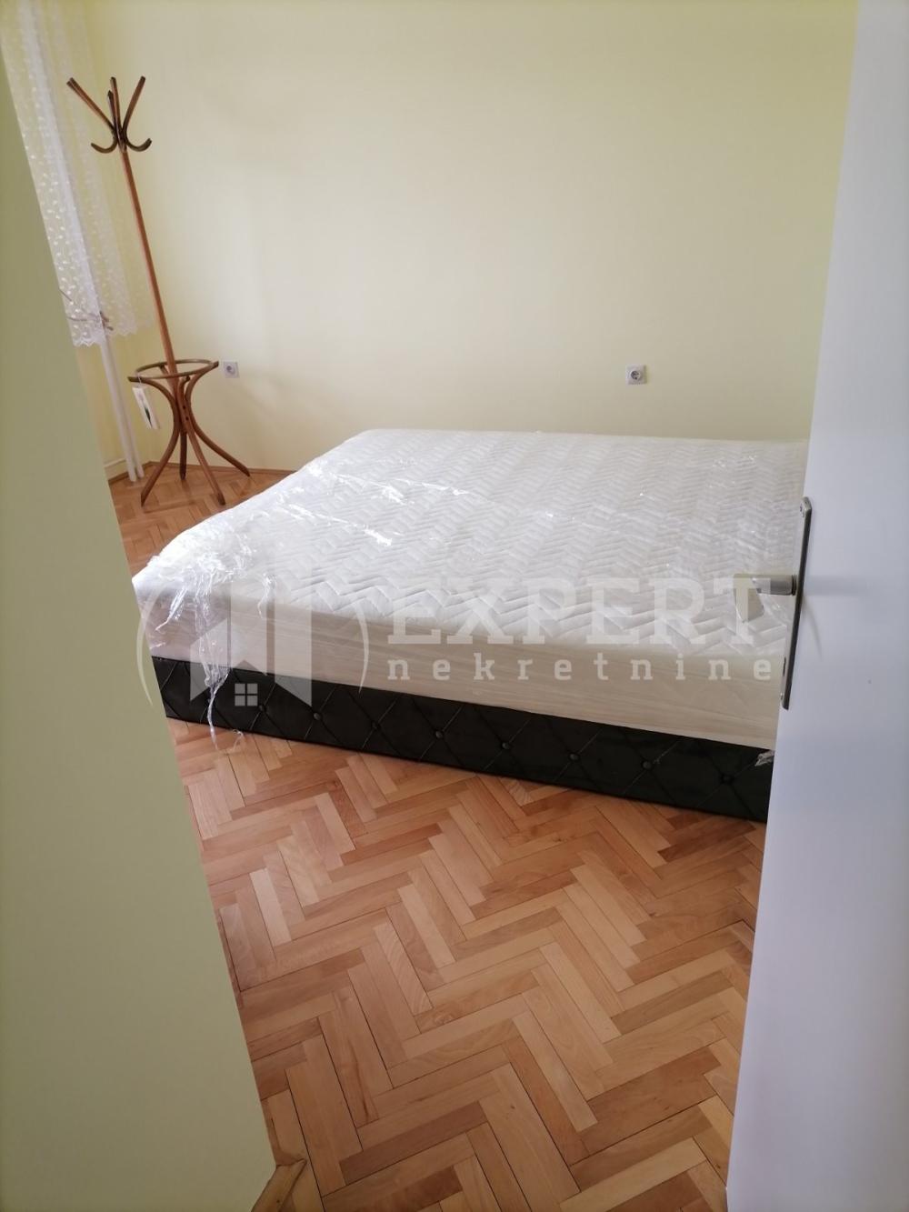 Slika 9 - Bulevar Nemanjića, Trosoban stan za izdavanje, 80m2, 400€