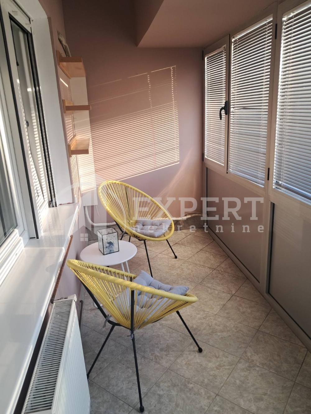 Slika 7 - Trg Pavla Stojkovića, Dvosoban stan za izdavanje, 60m2, 400€