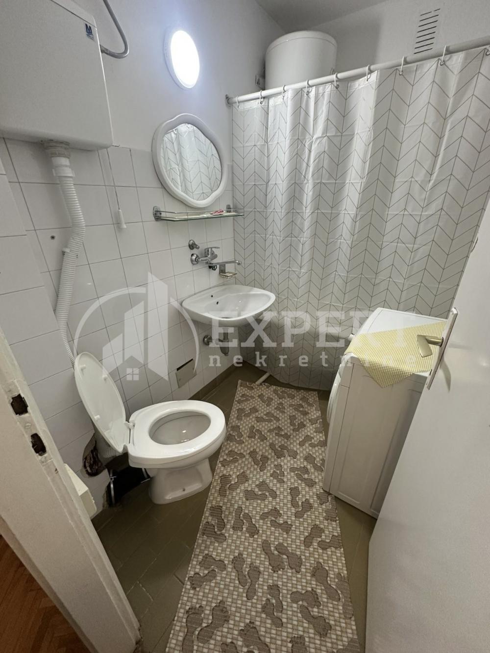 Slika 11 - Branka Krsmanovića, Dvosoban stan za izdavanje, 47m2, 300€