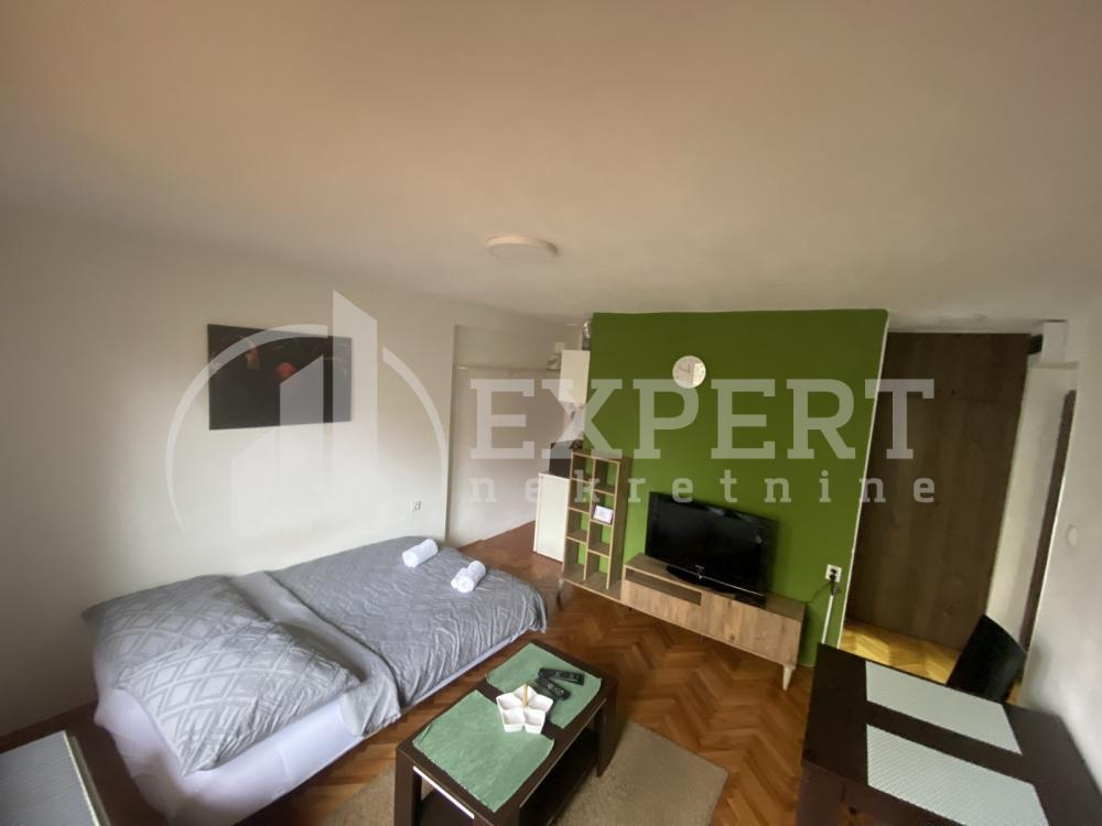 Glavna slika -Ustanička,  Stan za izdavanje, 22m2, 270€