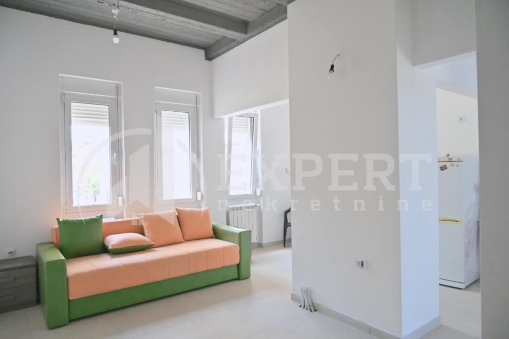 Glavna slika -Božidarčeva, Dvosoban stan za izdavanje, 48m2, 390€