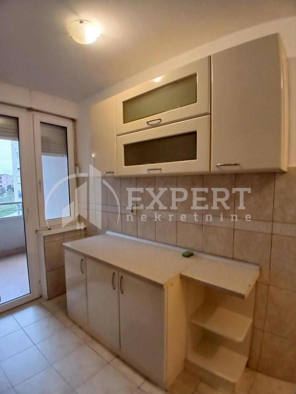 Slika 3 - Romanijska, Dvoiposoban stan za izdavanje, 72m2, 350€