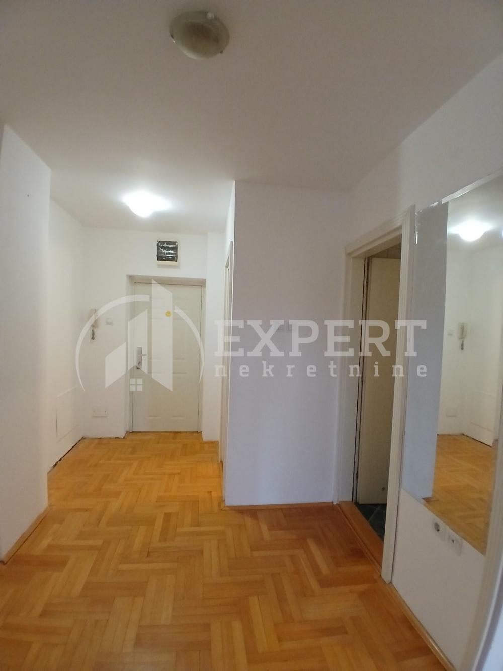 Slika 6 - Romanijska, Dvoiposoban stan za izdavanje, 72m2, 350€