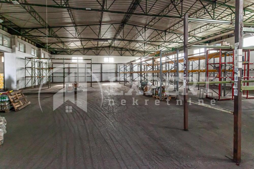 Slika 2 - Bubanjskih heroja,  Lokal za izdavanje, 1200m2, 3.000€