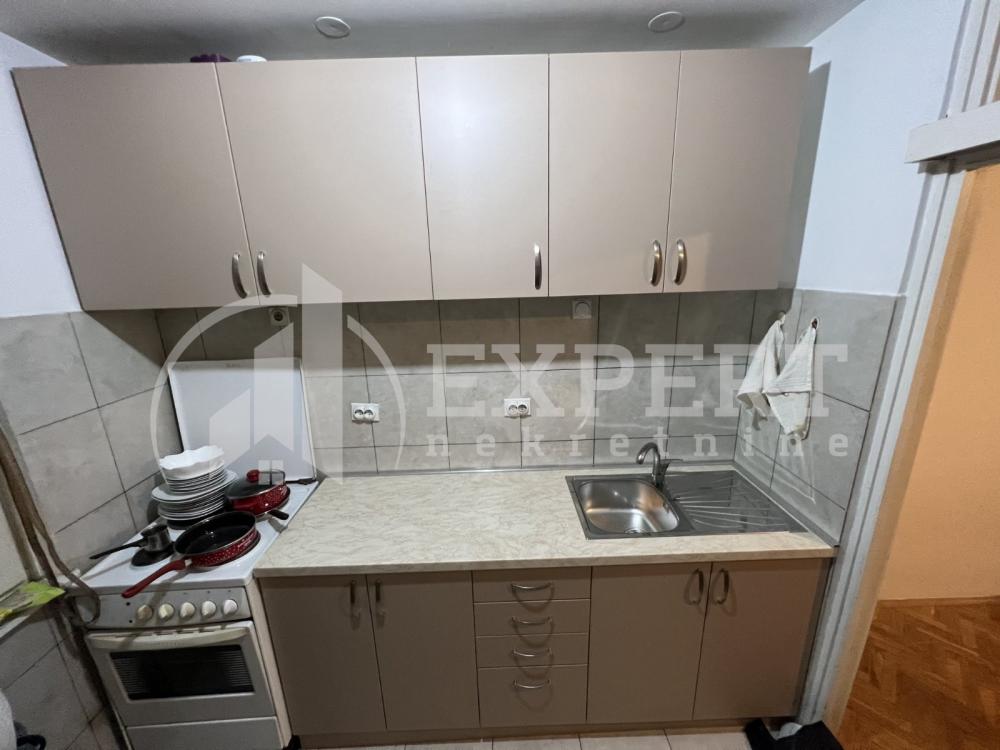 Slika 6 - Todora Milovanovića, Trosoban stan na prodaju, 75m2, 153.000€