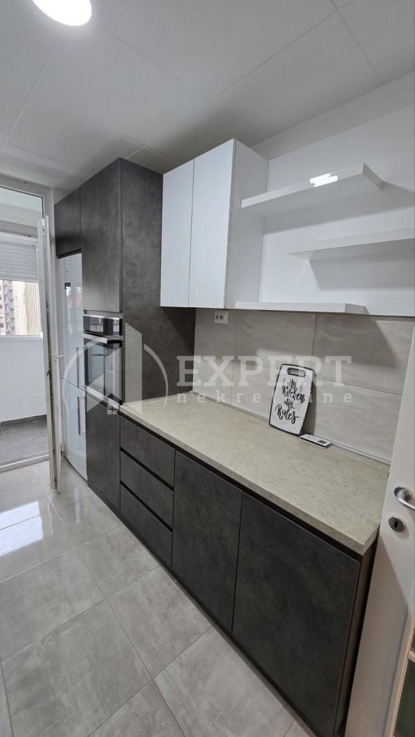 Slika 4 - Bulevar Nemanjića, Troiposoban stan za izdavanje, 65m2, 600€