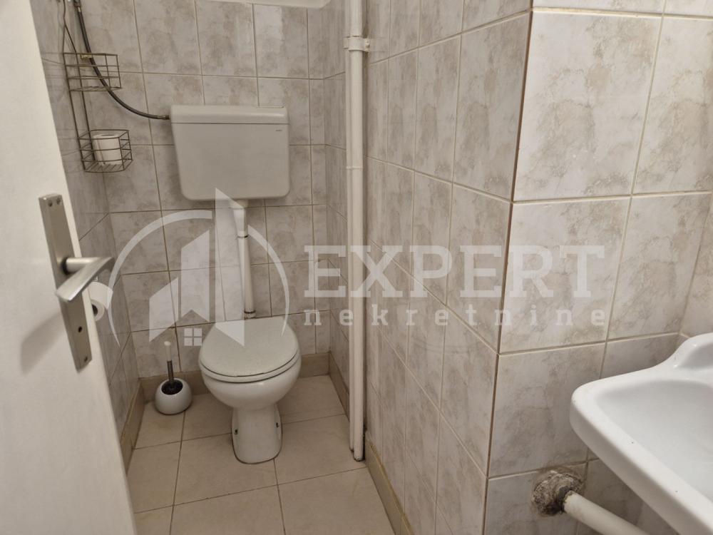 Slika 9 - Vojvode Tankosića, Troiposoban stan za izdavanje, 90m2, 500€