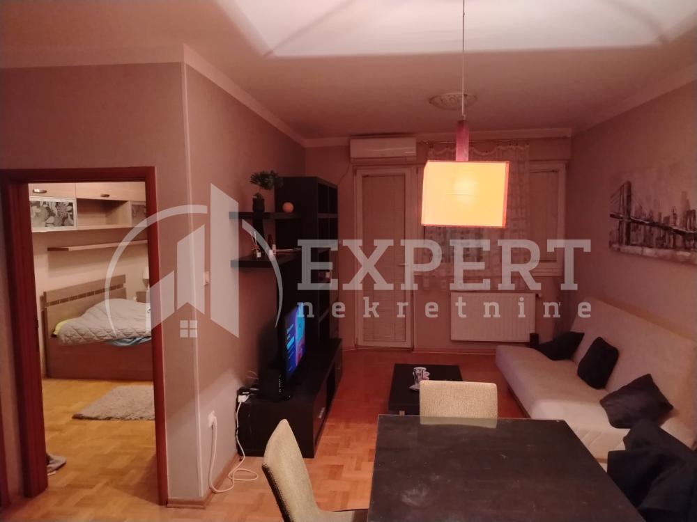 Slika 1 - Jeronimova, Jednoiposoban stan za izdavanje, 50m2, 380€