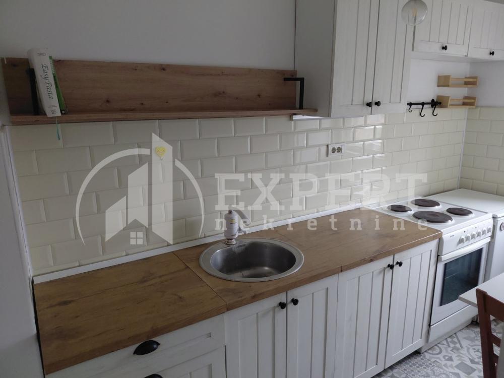 Slika 7 - Sinđelićev trg, Jednoiposoban stan za izdavanje, 38m2, 350€