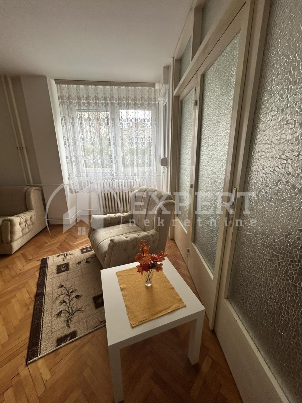 Slika 9 - Maksima Gorkog, Dvoiposoban stan za izdavanje, 64m2, 350€