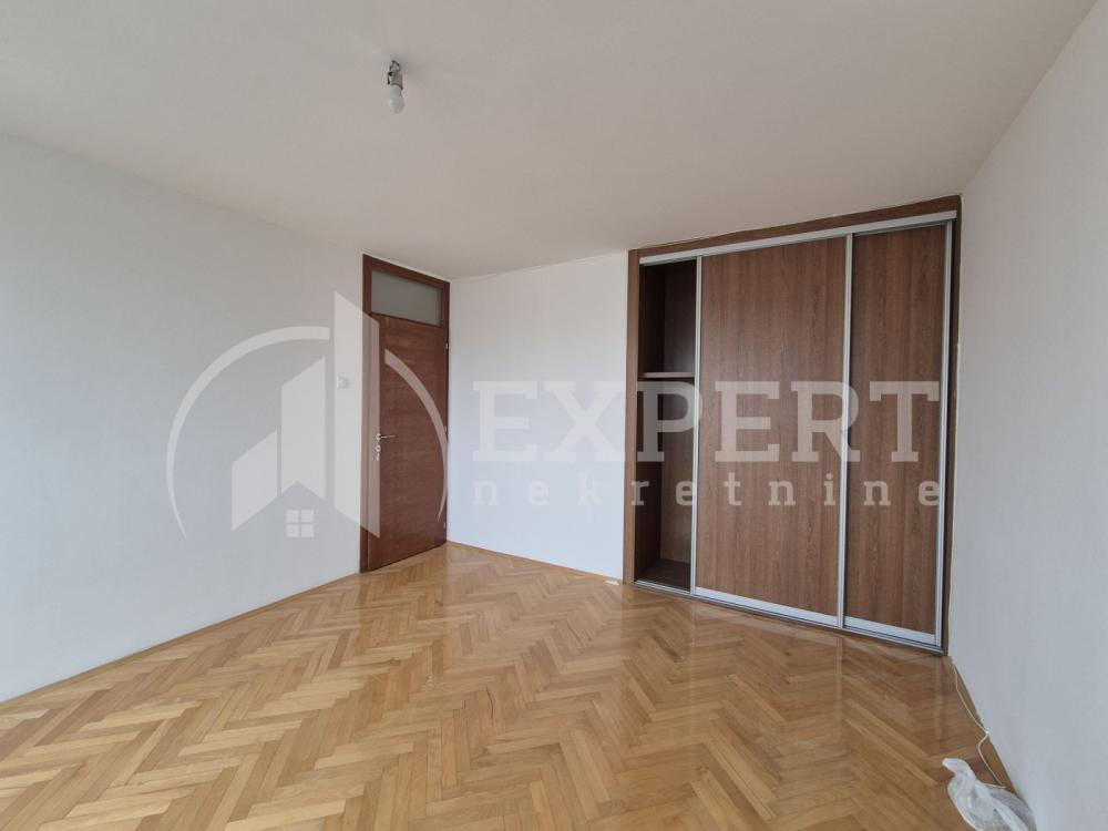 Slika 9 - Cara Dušana, Četvorosoban stan za izdavanje, 95m2, 600€