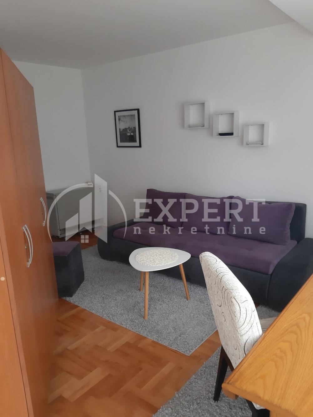 Slika 8 - 21. maja, Dvoiposoban stan za izdavanje, 55m2, 450€