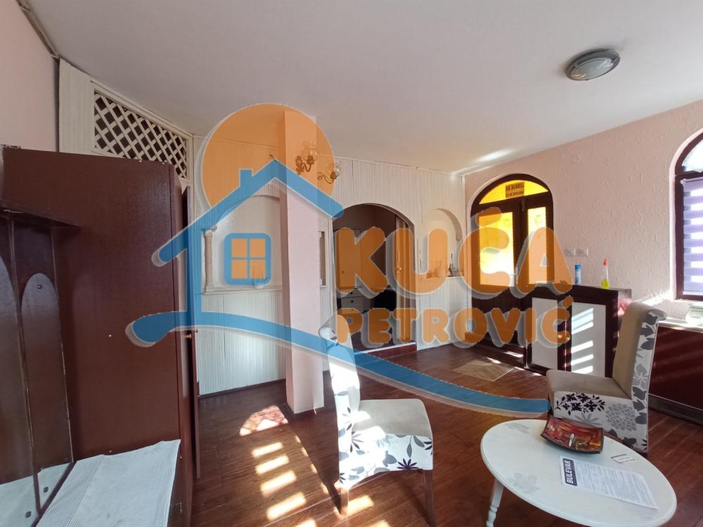 Slika 2 - Vardarska, Jednoiposoban stan za izdavanje, 45m2, 250€