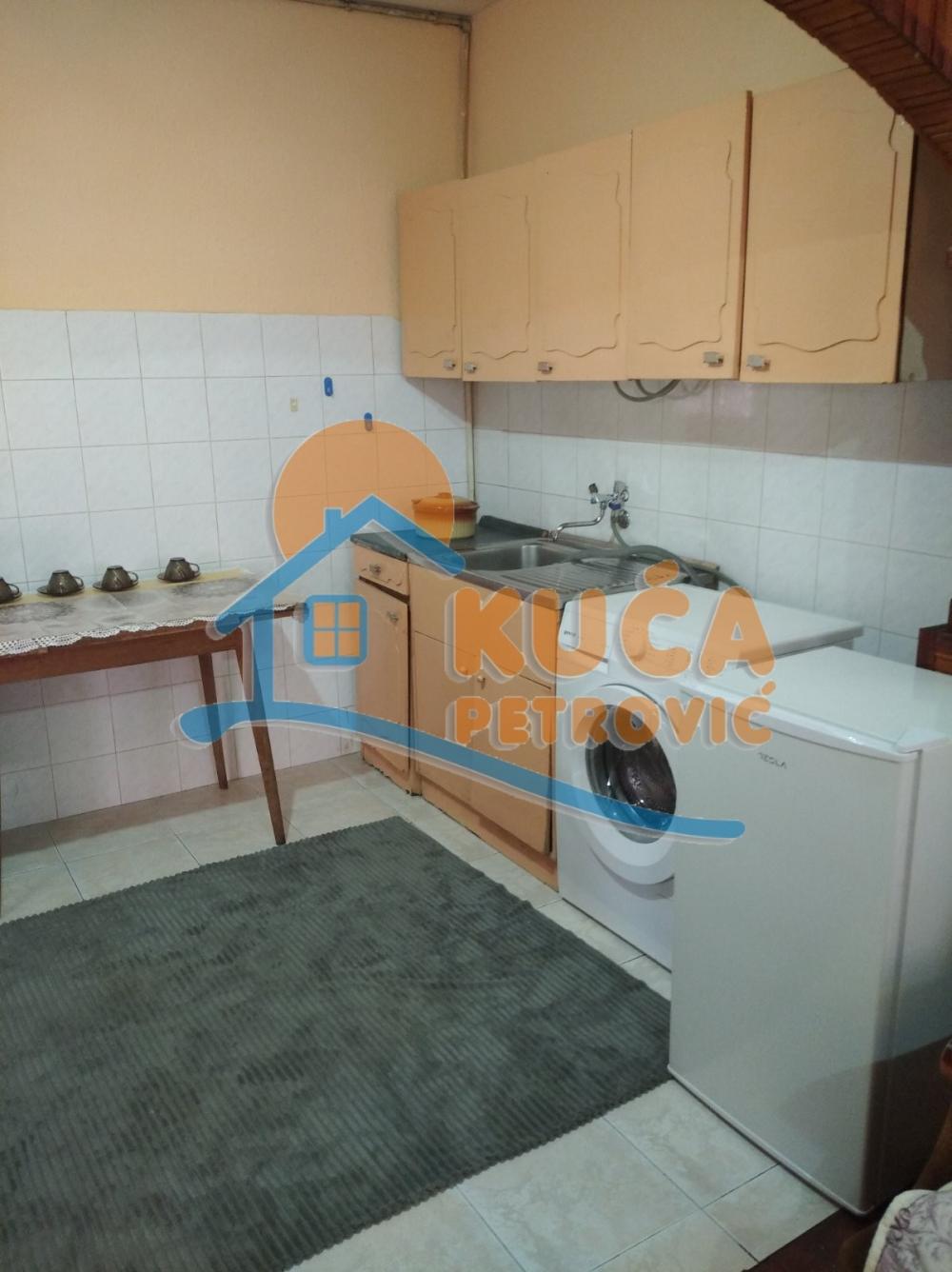 Slika 7 - Vardarska, Jednoiposoban stan za izdavanje, 45m2, 250€