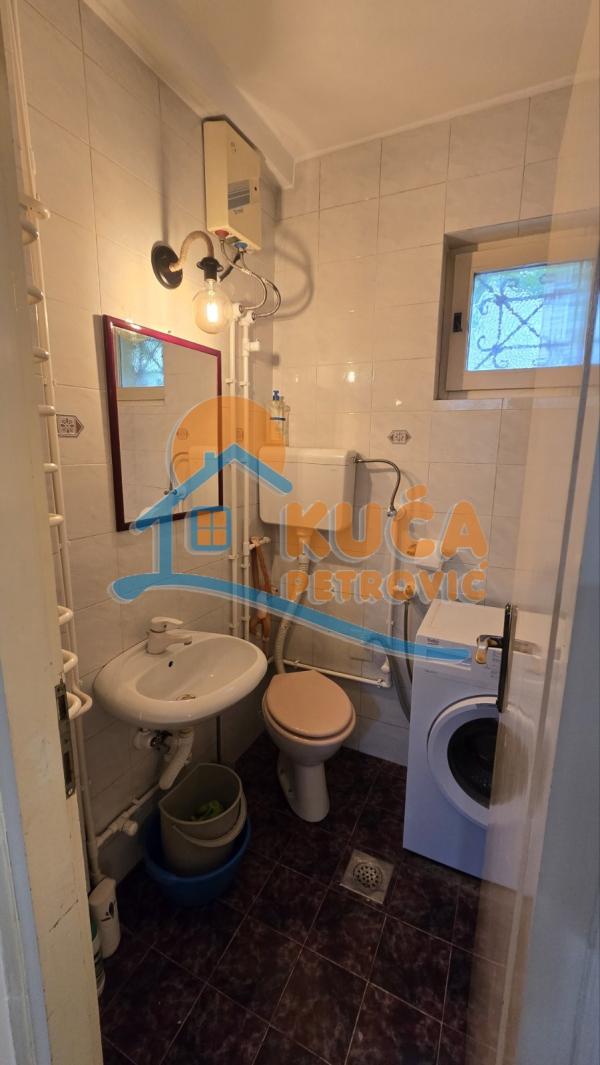 Slika 4 - Karadžićeva,  Kuća za izdavanje, 70m2, 390€